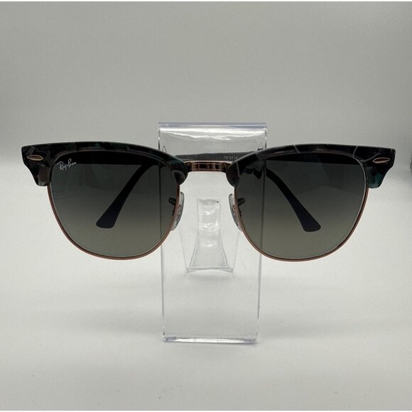 Ray Ban RB3016‎ Clubmaster Fleck Sunglasses Grey Green Gradient Gold trim main image 11